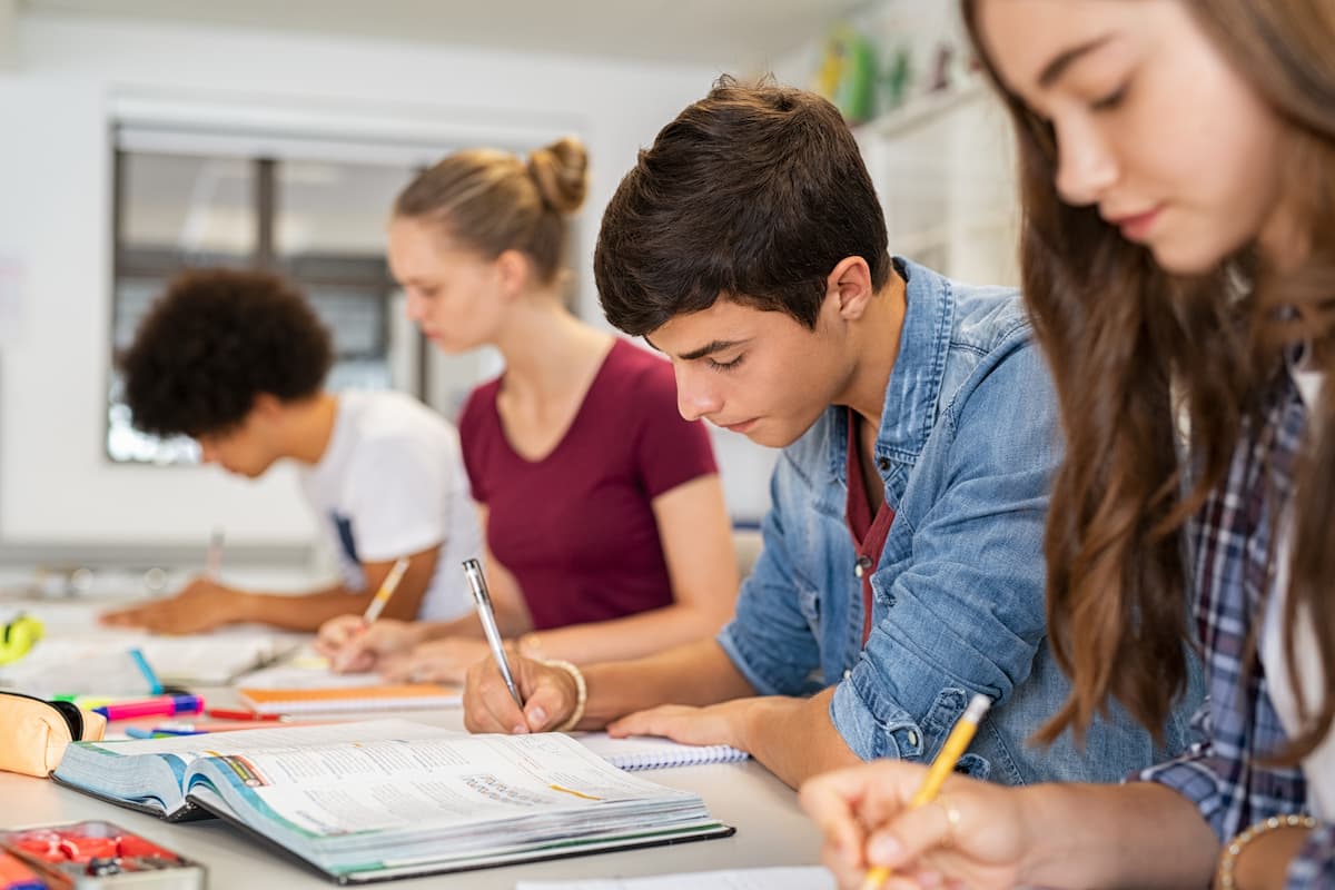 Boarding school in France